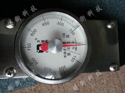 ָ�ʽ��Ť������