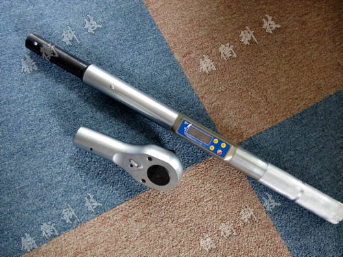 數(shù)顯扭力扳手圖片