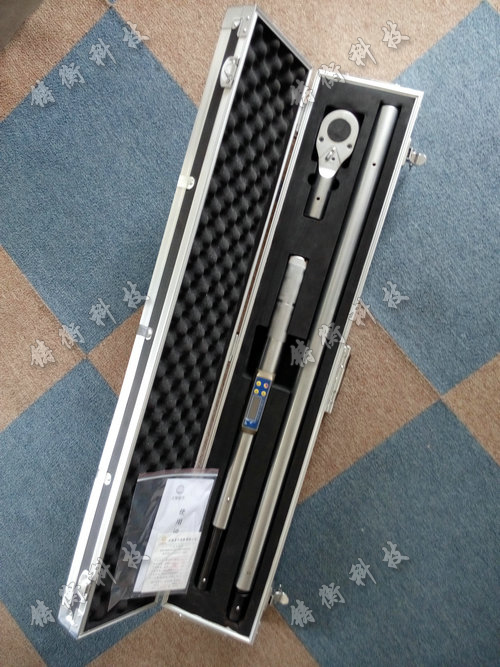 數(shù)顯扭矩扳手