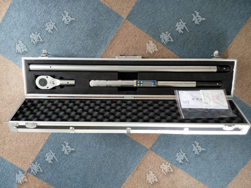 數(shù)顯扭力扳手