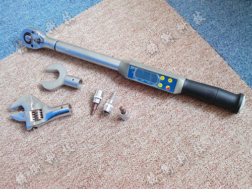 可調(diào)式扭矩扳手圖片
