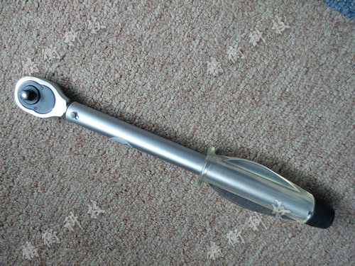 預(yù)置式扭力扳手圖片