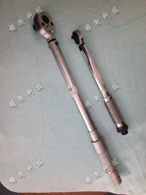 預(yù)置式扭力扳手圖片